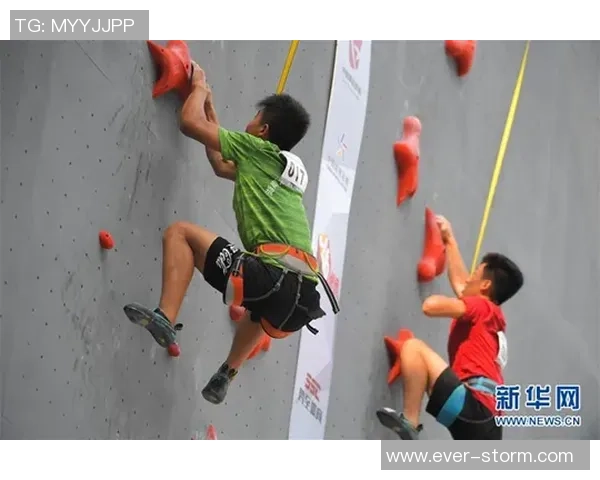 武汉攀岩队团队协作引发热议与争议的背后故事与思考